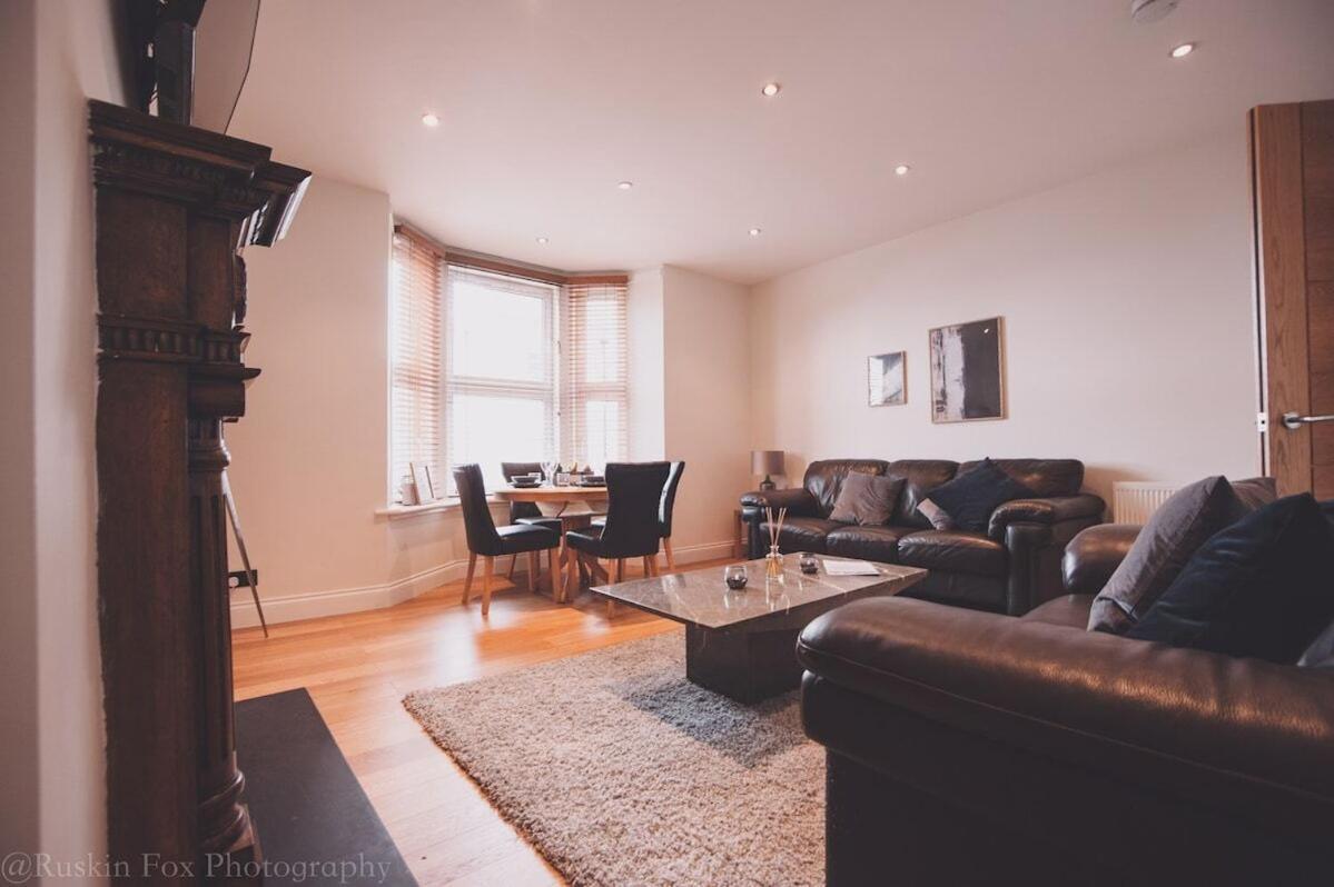Impressive 3 Bedroom Aberdeen Exterior photo